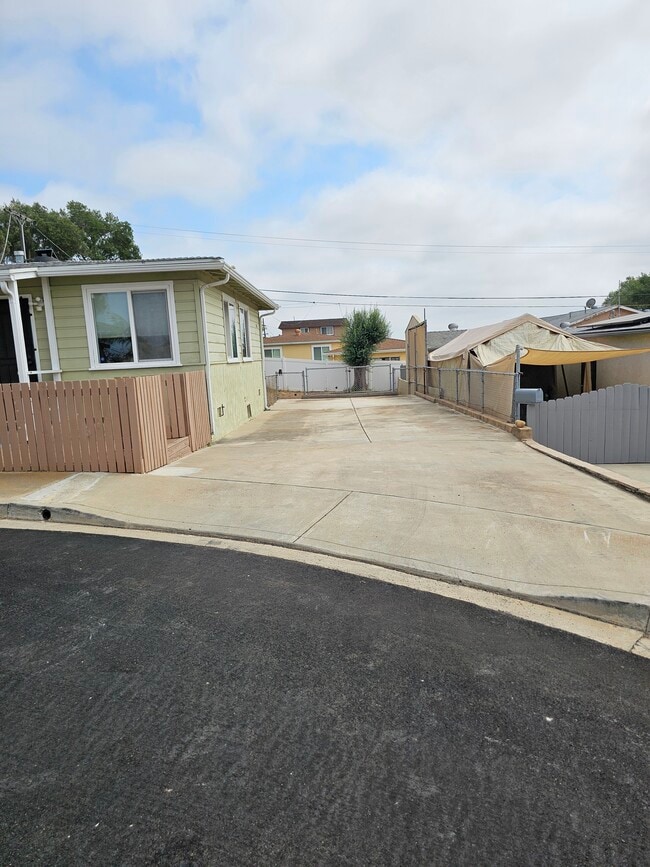 Building Photo - 6839 Rico Ct