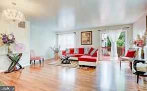 Building Photo - 124 Brightwater Dr
