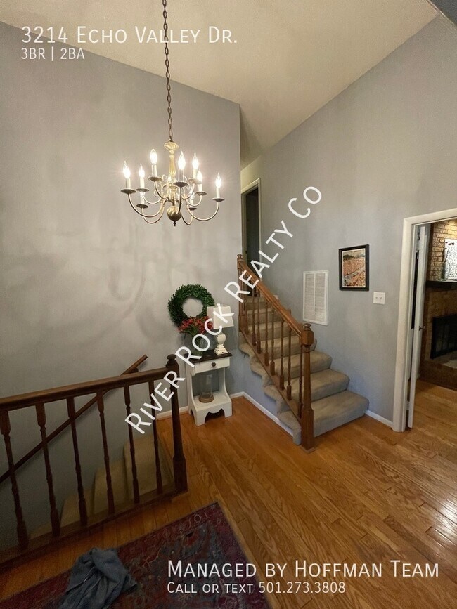 Foto del edificio - 3214 Echo Valley Dr