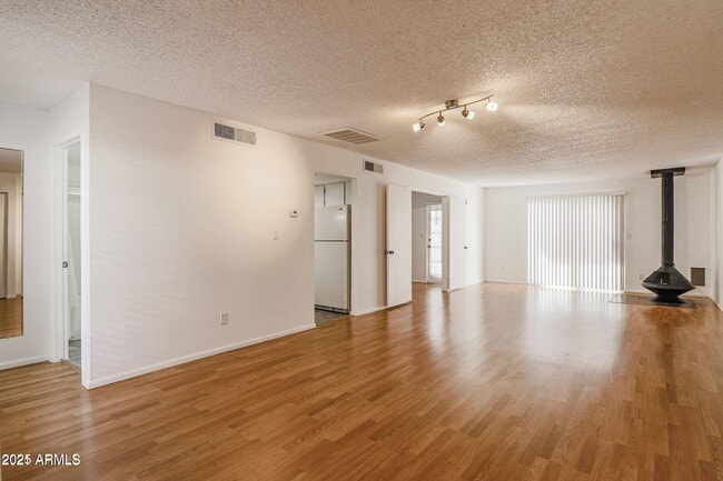 Building Photo - 4346 N 19th Dr