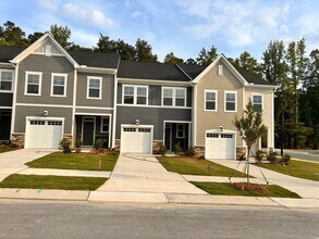 Building Photo - 1502 Foal Run Trl