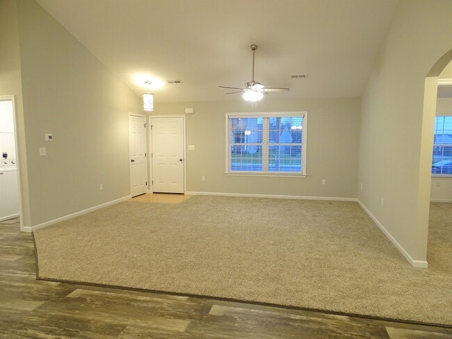 Foto del edificio - 207 Abbey Ln