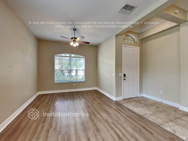 Building Photo - 20401 Walnut Grove Ln