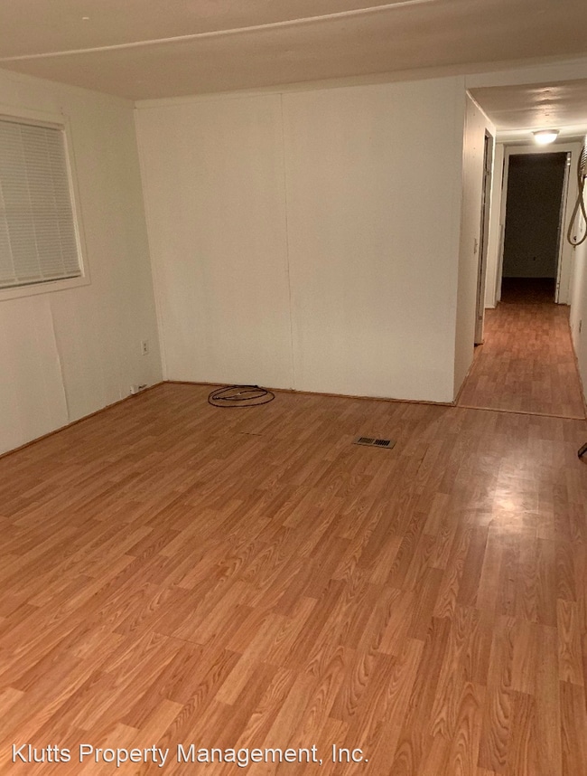 Building Photo - 2 br, 1 bath House - 1905 Prentice Drive #1