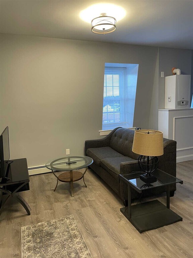 Foto del edificio - 788 Main St