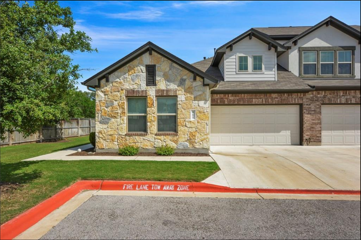 Primary Photo - 2304 S Lakeline Blvd