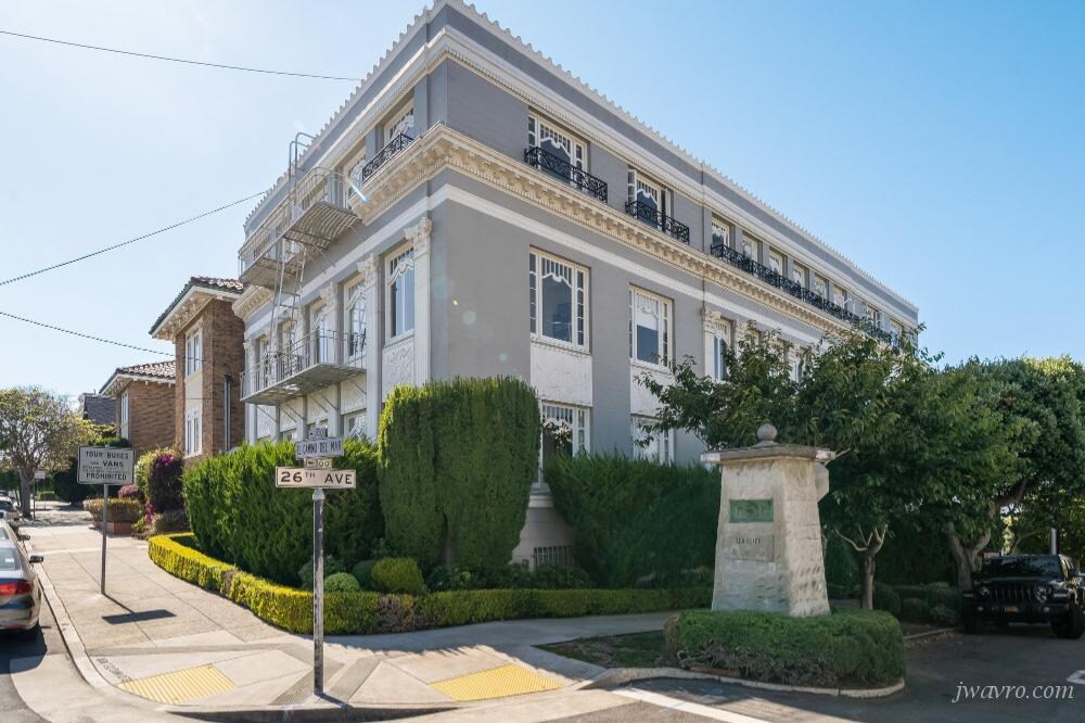 Primary Photo - 95 26th Ave