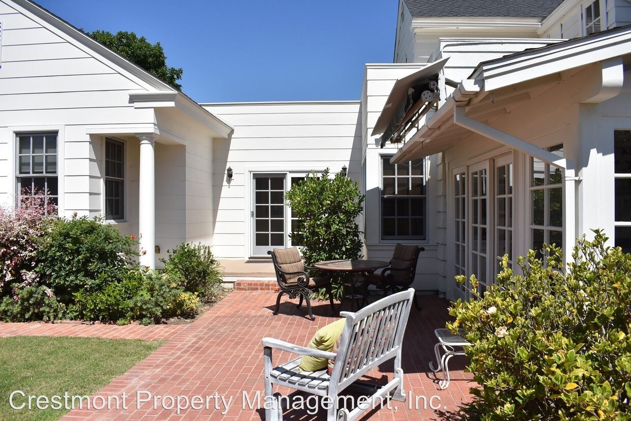 Building Photo - 4 br, 3.5 bath House - 1026 Flora Avenue