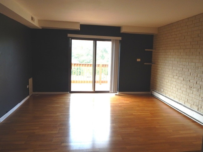 Building Photo - 126 S La Londe Ave