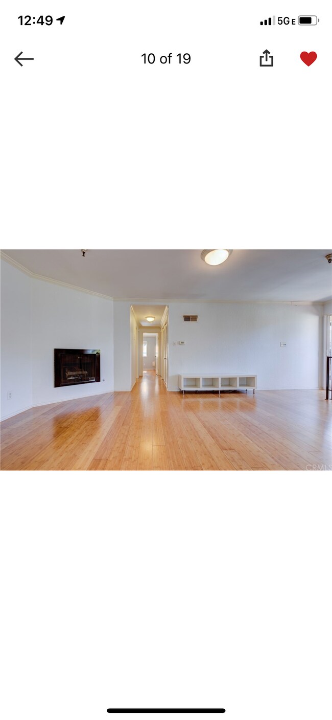 Foto del edificio - 7561 Center Ave