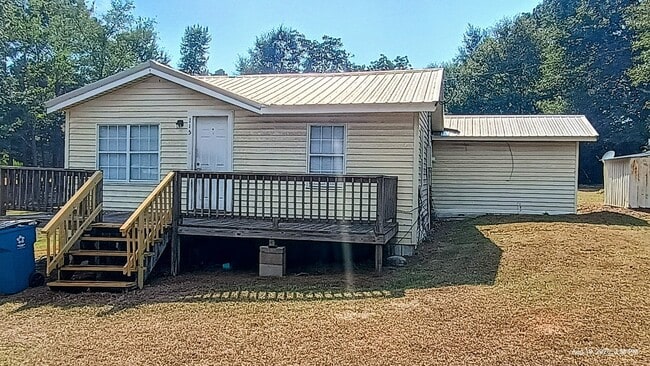Building Photo - 115 Deerfield Rd