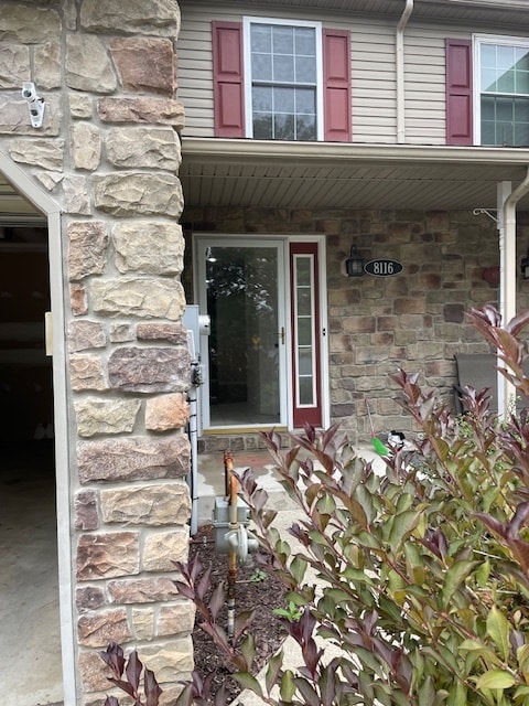 Building Photo - 8116 Heritage Dr