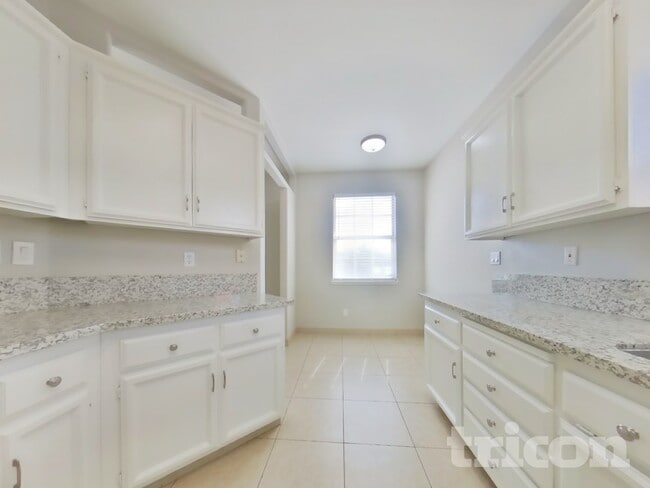 Foto del edificio - 4149 Shandwick Dr