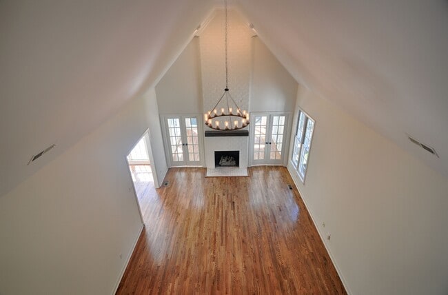 Photo - Delightful in Downing Creek House