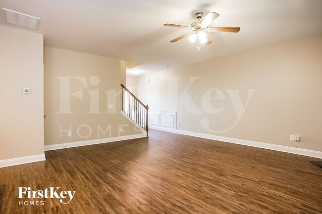 Foto del edificio - 67 Castlemoor Loop