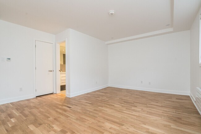 Photo du bâtiment - 39 Riverwood Pkwy