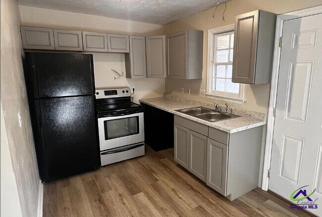 Building Photo - 1636 Huntley Ridge Dr