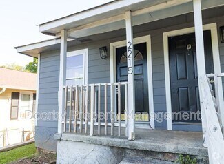 Building Photo - 2215 Allin St