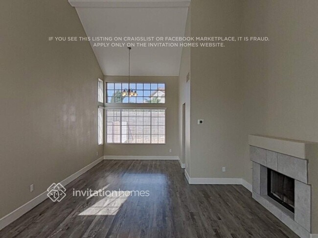 Foto del edificio - 303 Tuscany Ct