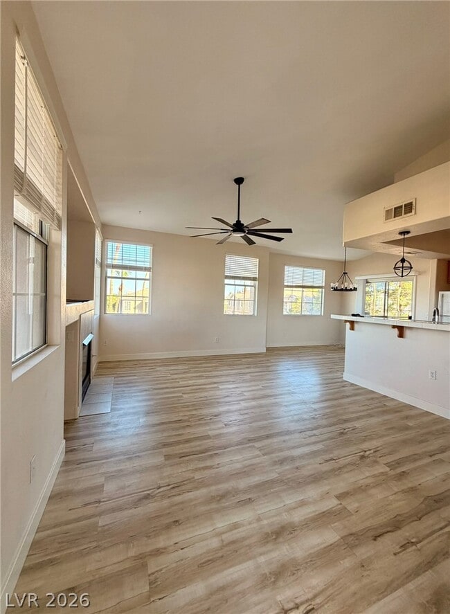 Building Photo - 9901 Trailwood Dr
