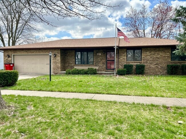 Building Photo - 2607 Worcester Dr