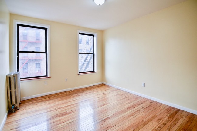 Foto del edificio - 561 W 186th St