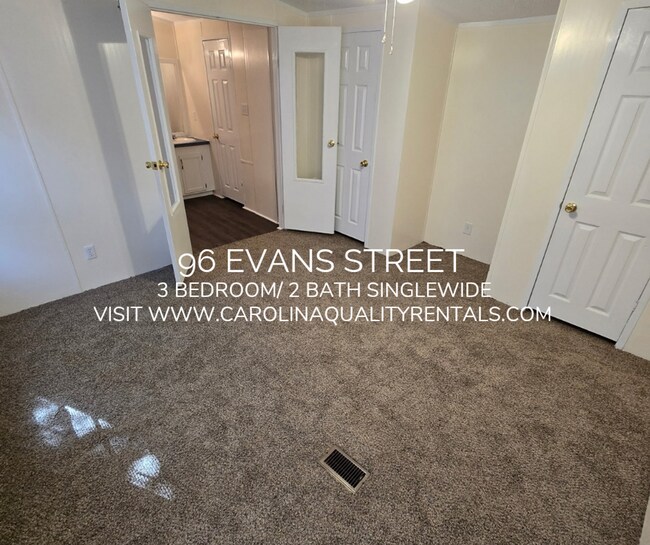 Foto del edificio - 96 Evans St