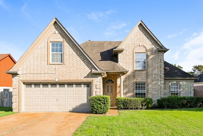 Building Photo - 4924 Wemberley Dr