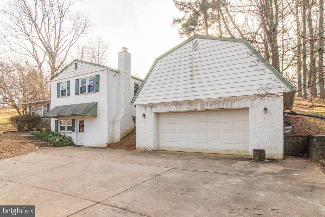 Foto principal - 880 Downingtown Pike