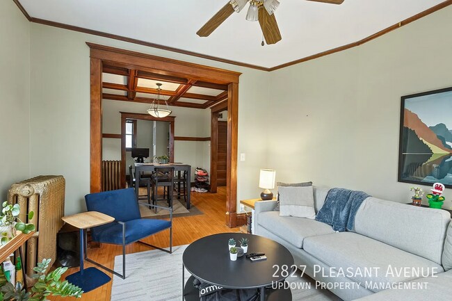 Foto del edificio - 2827 Pleasant Ave