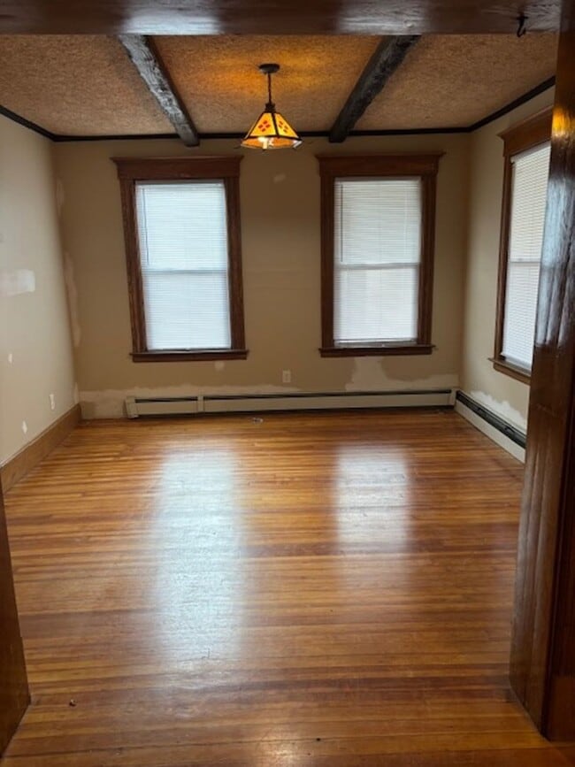 Building Photo - 39 Edgerton St