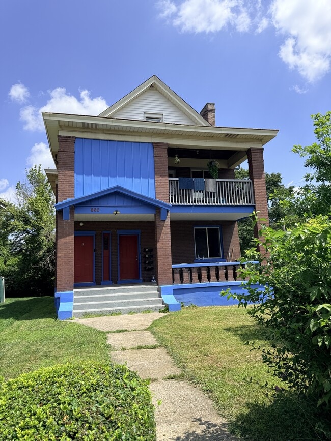 Photo - 860 Blair Ave (Cincinnati, OH) Apartment