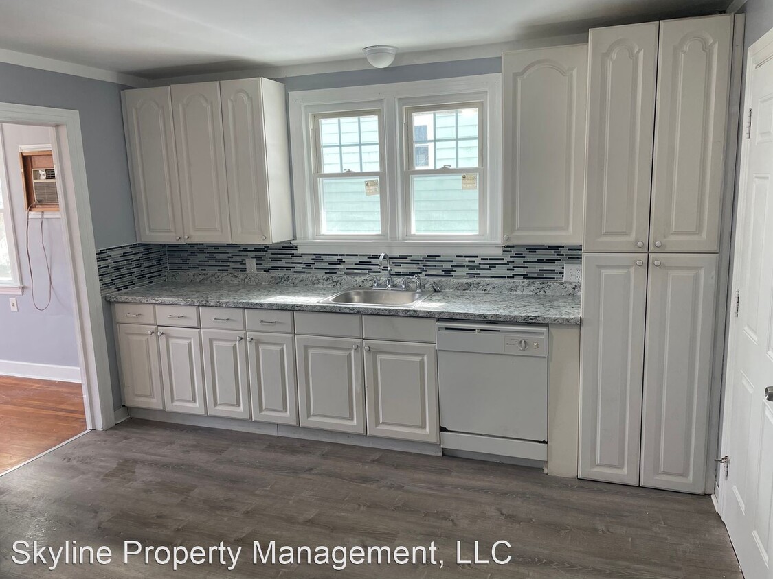 Foto principal - 3 br, 1 bath House - 360 Wilson Street