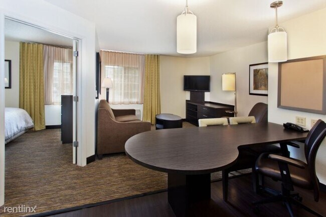 Foto del edificio - 1 br, 1 bath House - 895 Tabor Street