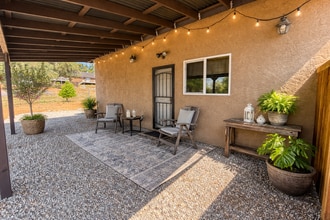 Building Photo - 1208 Alpine Oaks Dr