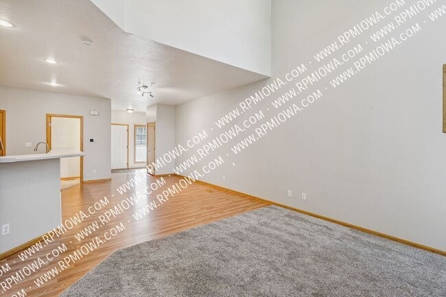 Foto del edificio - 513 E 4th St