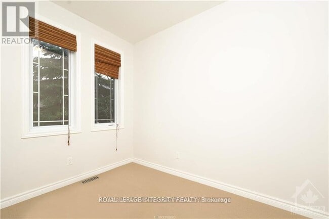 Photo du bâtiment - 432 Temiskaming Crescent