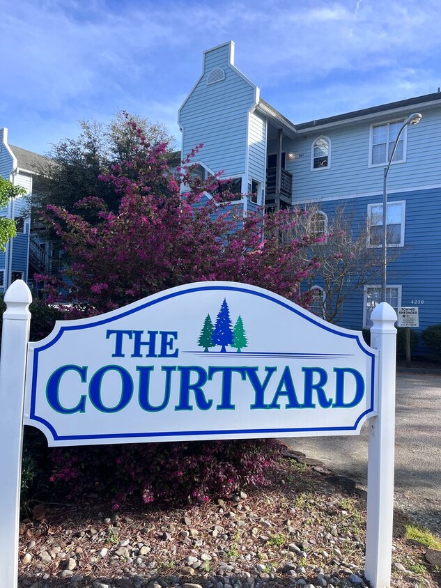 Primary Photo - The Courtyard on Wilshire Blvd- 2 BED | 2 ...