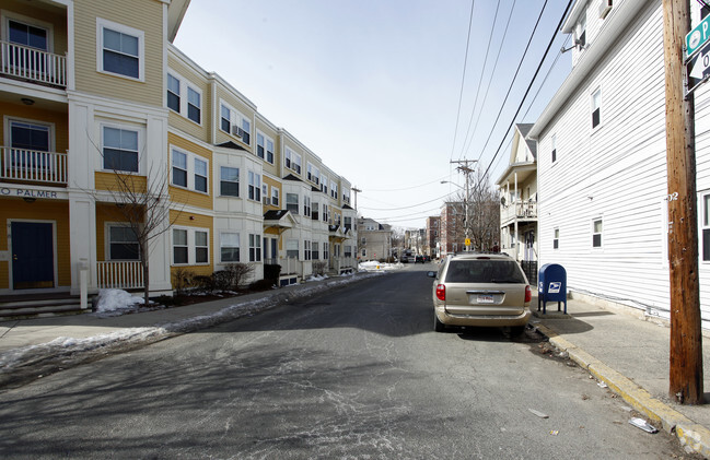 Foto del edificio - Palmer Cove Apartments