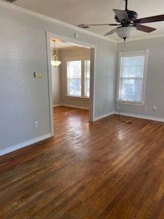 Foto del edificio - 2225 Melrose St