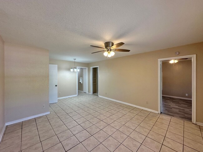 Building Photo - 1802/1804 Poage (C)