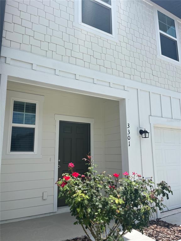 Building Photo - 3301 Vesara Dr