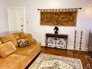 Building Photo - 211 S Princeton Cir
