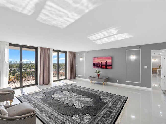Building Photo - 8877 Collins Ave