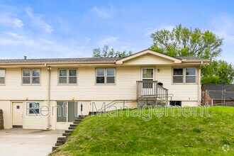 Building Photo - 3701 Saratoga St