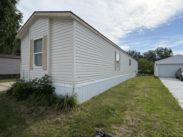 Building Photo - 2131 Windover Dr