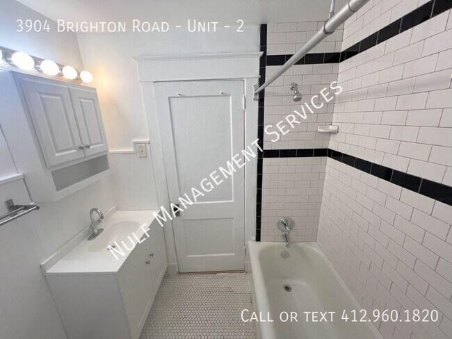 Photo - 3904 Brighton Rd Apartment