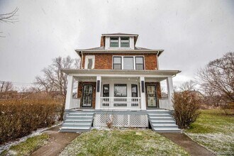 Building Photo - 1436 Baldwin St