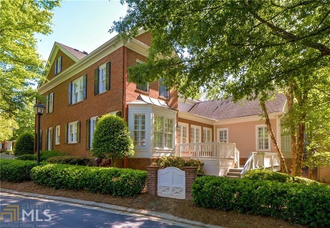 Building Photo - 1152 Bellewood Square