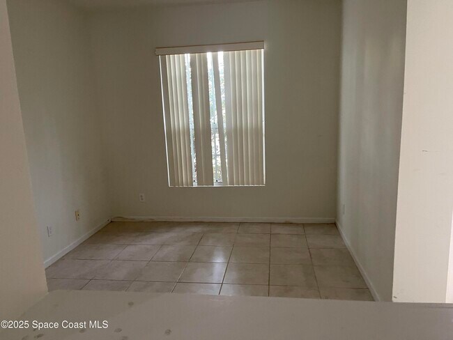 Building Photo - 4133 Collinwood Dr
